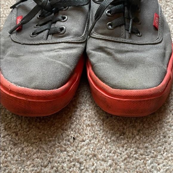 Vans Men's Gray and Red Sneakers - Picture 5 of 13